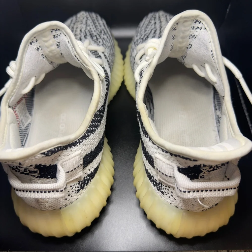 adidas Zebra Pattern Yeezy Boost 350 - Picture 5 of 10